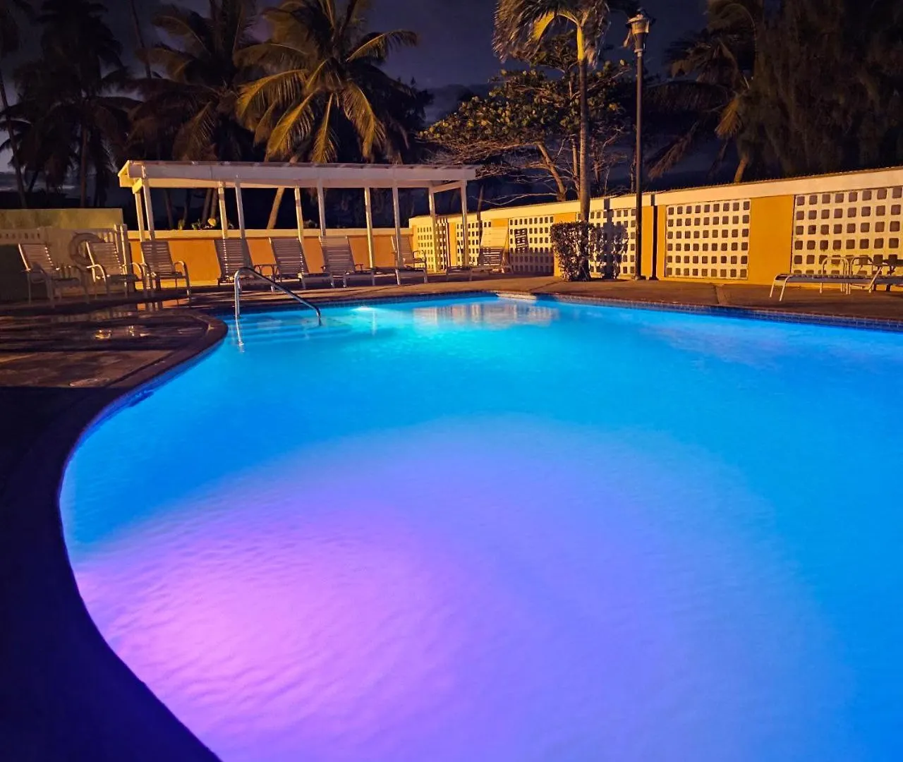 Apartment Condo Beach Court Isabela