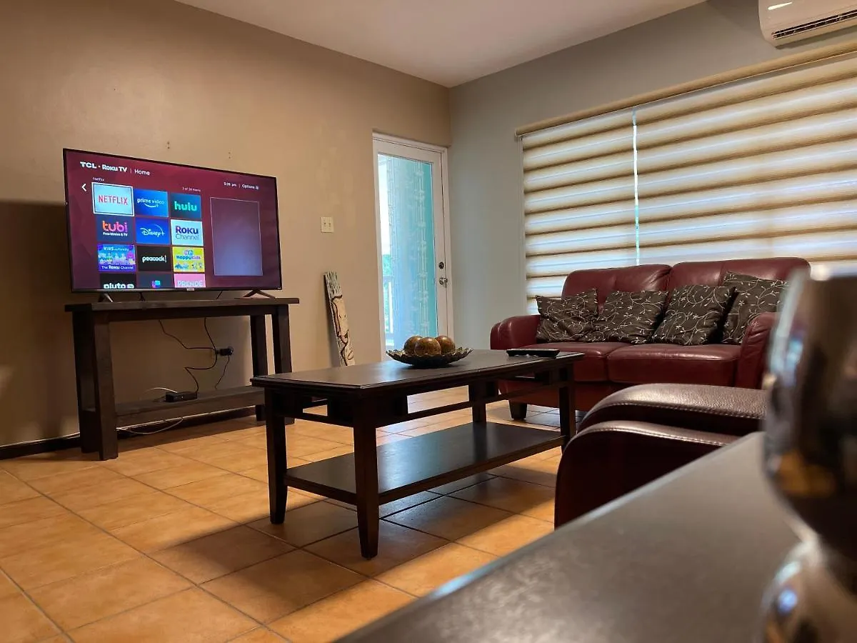 Condo Beach Court إيزابيلا 0*,