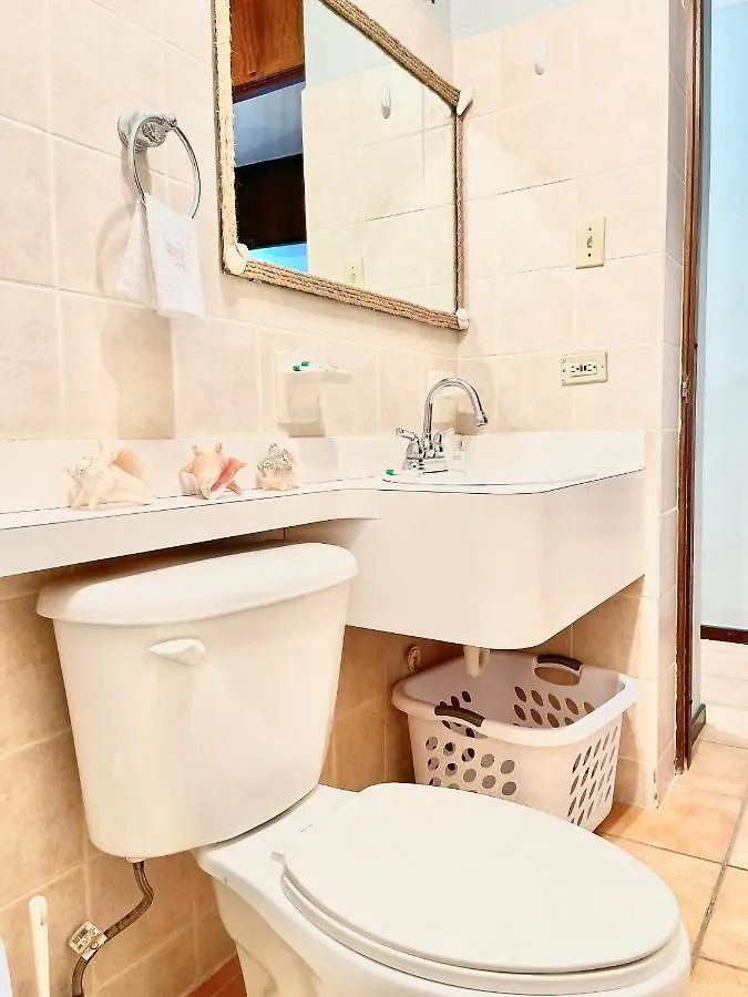 Condo Beach Court إيزابيلا